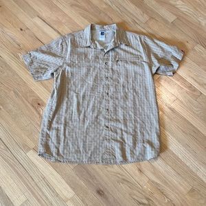 Men’s The North Face casual shirt - Large